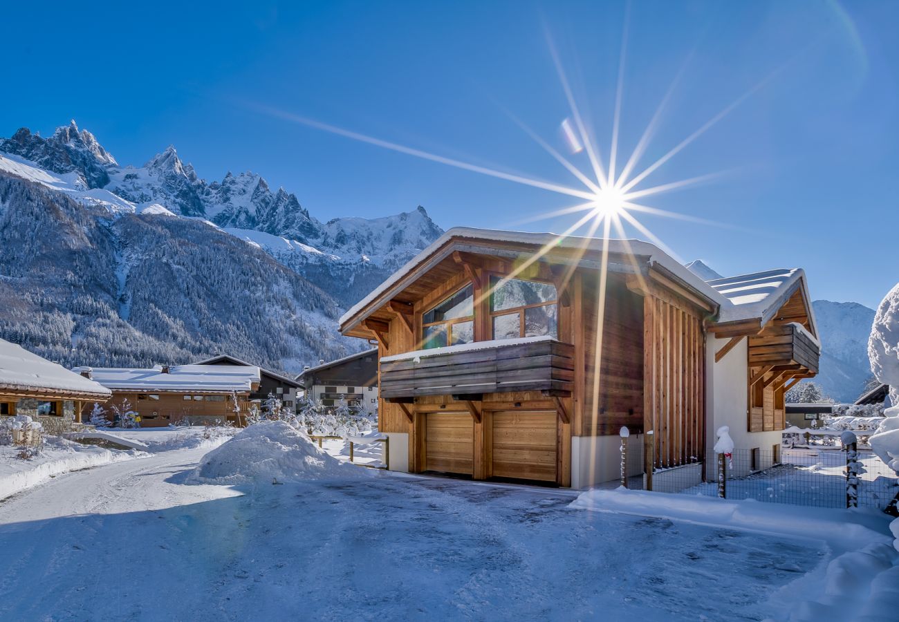 Exterior parking in addition to double garage Chalet les Trois Soeurs has exterior parking in addition to the double garage