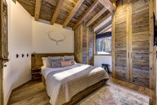 Chalet Silver Forest has 5 bedrooms sleeping up to 10 people 